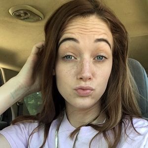 Meet your Posher, Destyne